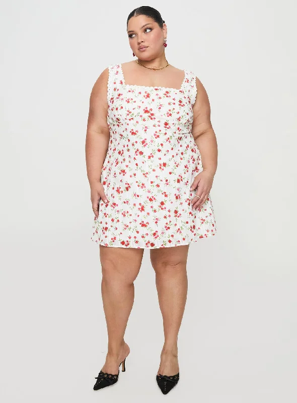 Dasha Mini Dress White Floral Curve