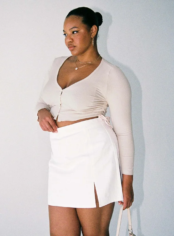 Madison Mini Skirt White Curve