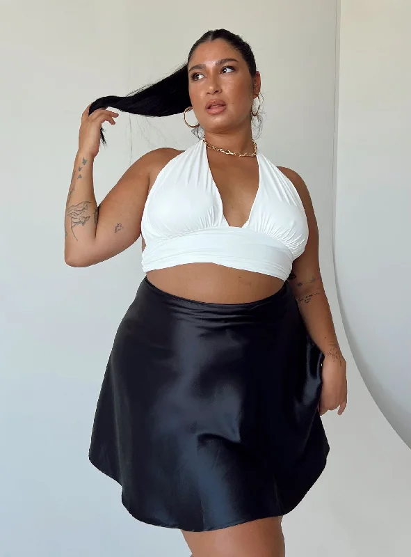 Skylar Mini Skirt Black Curve