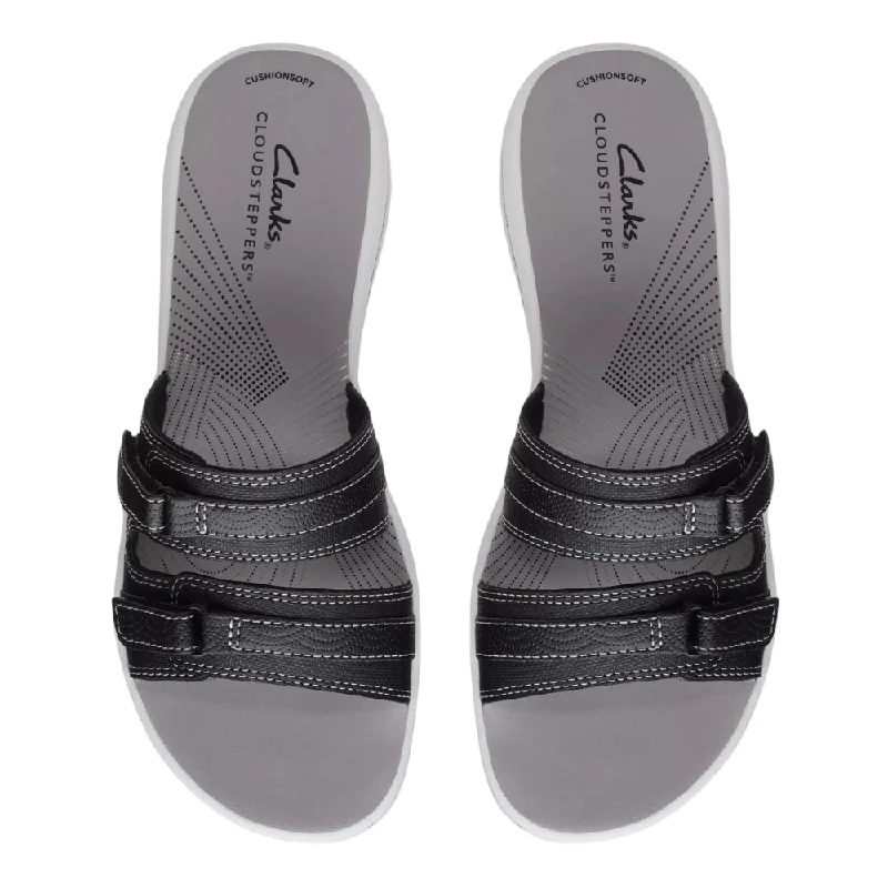 Clarks Breeze Piper Black Patent Sandal (Women's)