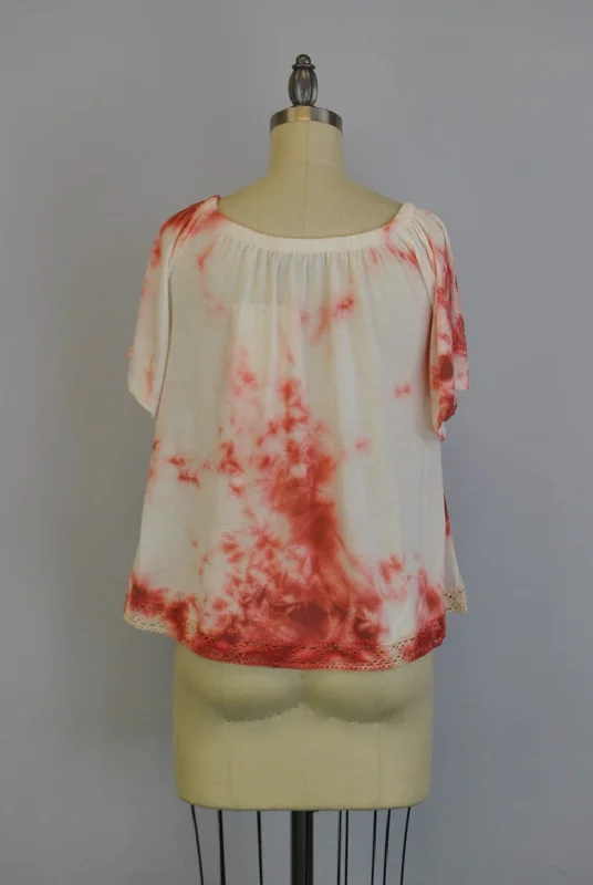 Tie Dye Raglan Sleeve Lace Hem Top