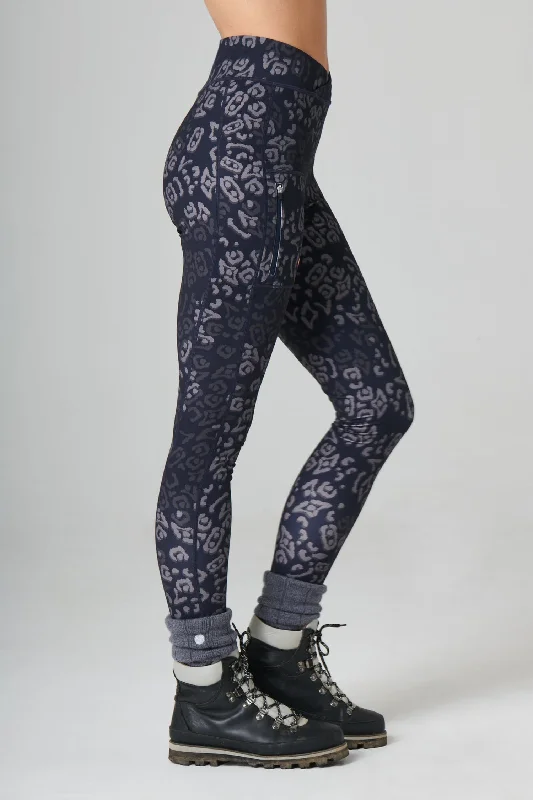 The Recycled Outdoor Leggings - Navy Wild Print