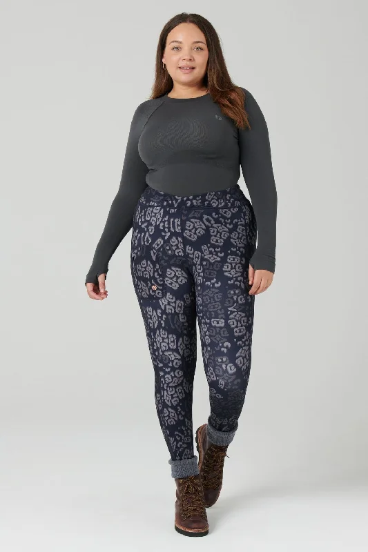 The Recycled Outdoor Leggings - Navy Wild Print